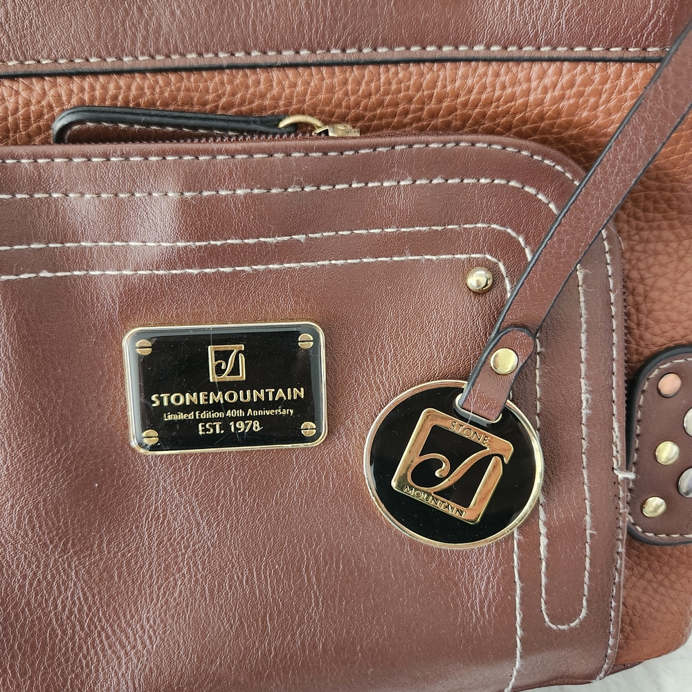 Stone Mountain Accessories Brown Leather Duffel with Gold Hardware